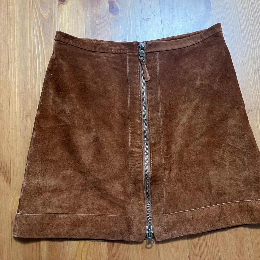 Caramel brown suede miniskirt